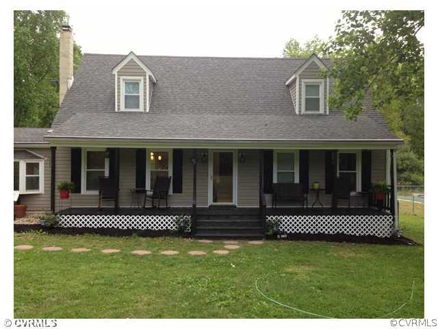 6144 Orchard Road New Kent, VA 23124 - Photo 1 of 22 Exterior Front - Welcome to charming 6144 Orchard