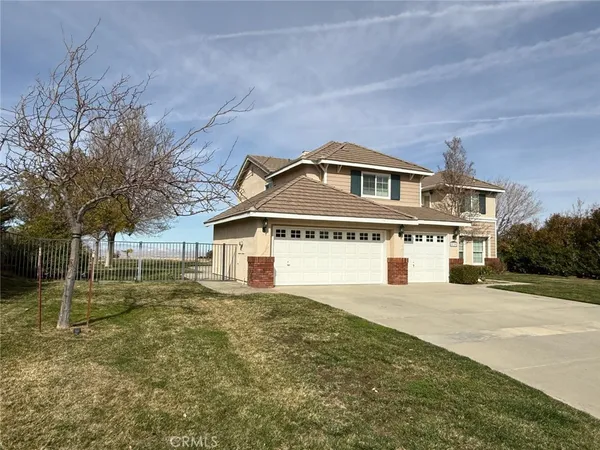 $729,999 | 5739 Avenida Entrada, Palmdale, CA 93551