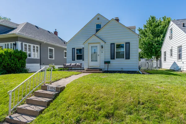 $149,900 | 2326 18th Avenue A, Moline, IL 61265