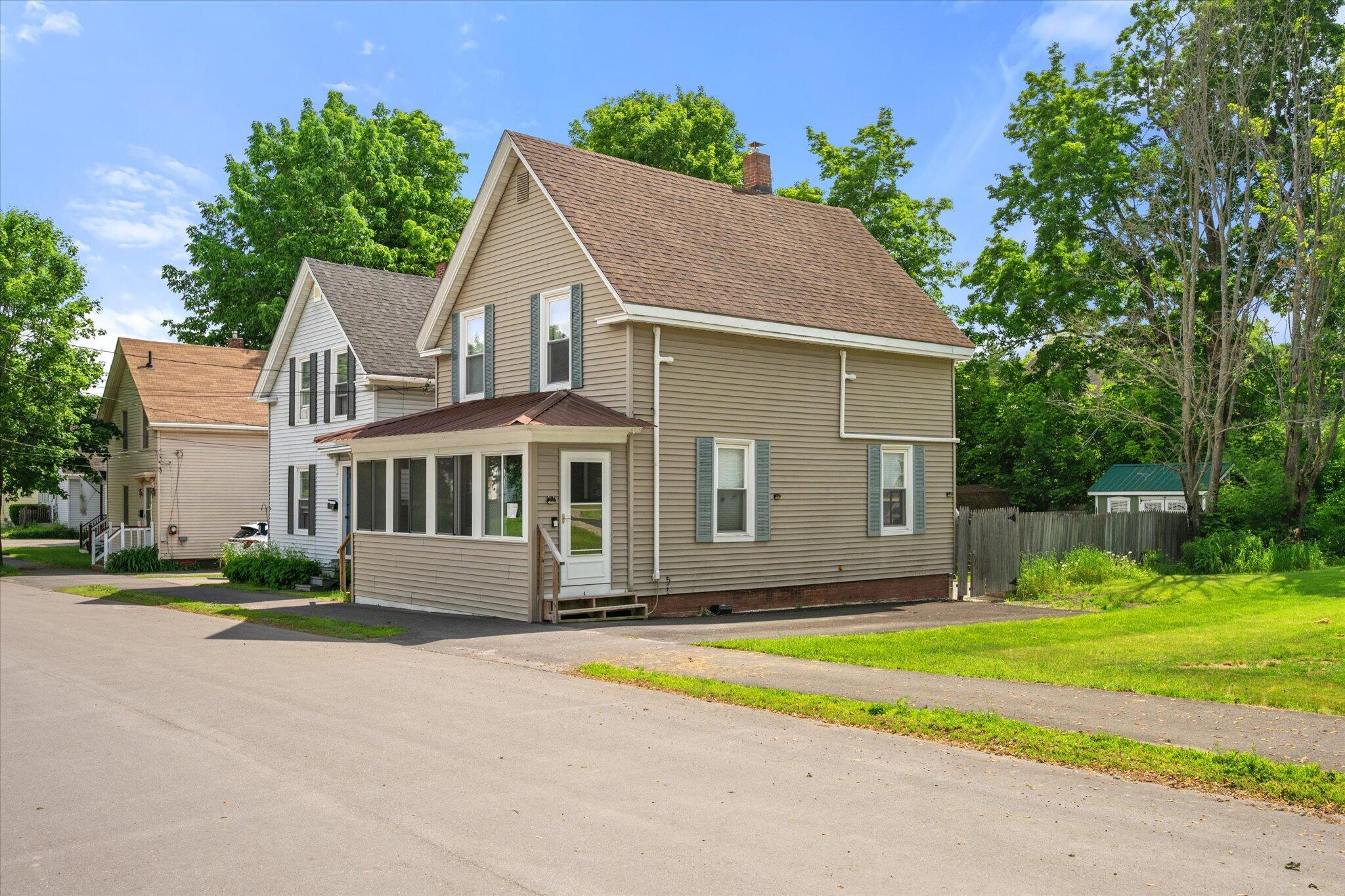 342 Grove Street Bangor, ME 04401 - Photo 2 of 35 02-342 Grove St
