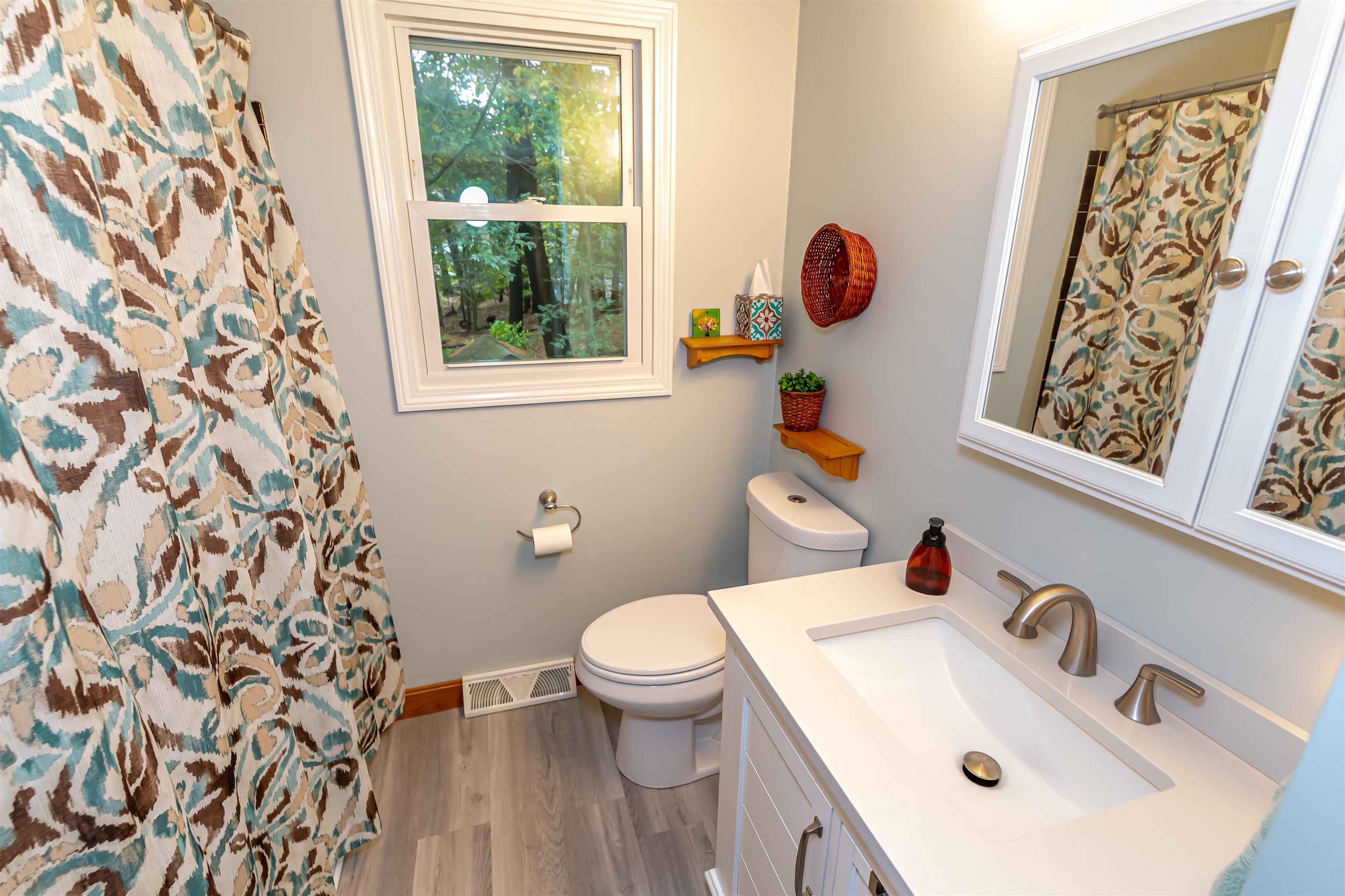 5 Pollard Road Nashua, NH 03062 - Photo 17 of 32