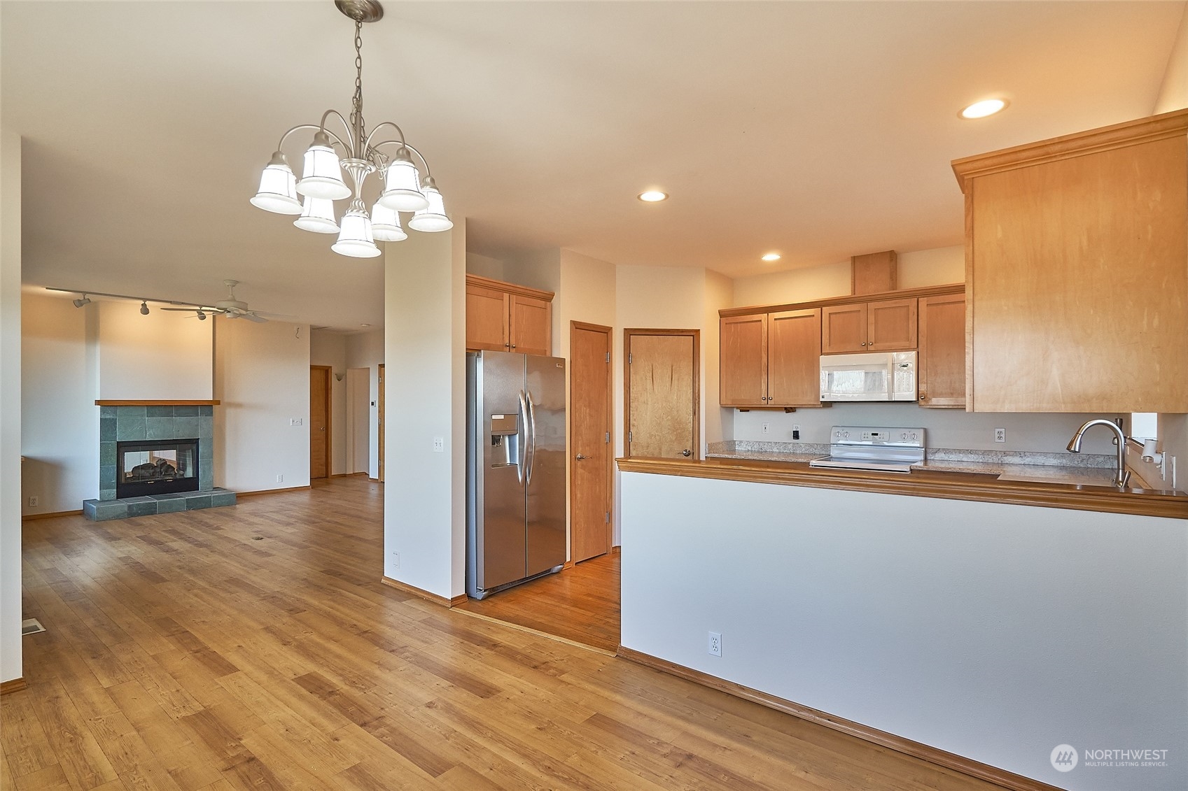 37730 Olympic View Road Northeast Hansville, WA 98340 - Photo 13 of 37 Gallery Image 13