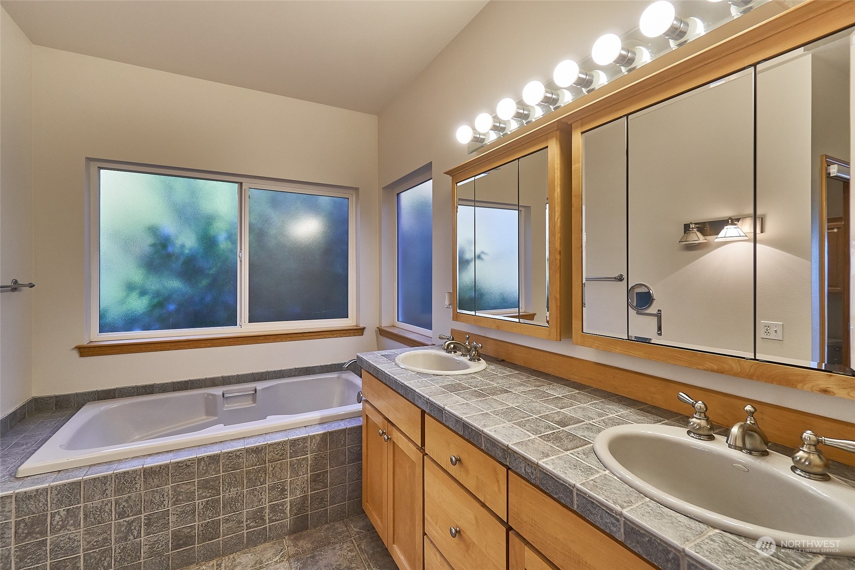 37730 Olympic View Road Northeast Hansville, WA 98340 - Photo 23 of 37 Gallery Image 23