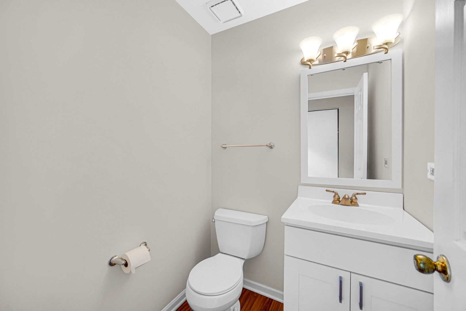 642 Dunham Road Gurnee, IL 60031 - Photo 11 of 23