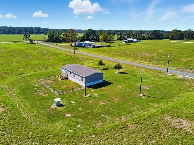 a view of outdoor space yard and outdoor seating