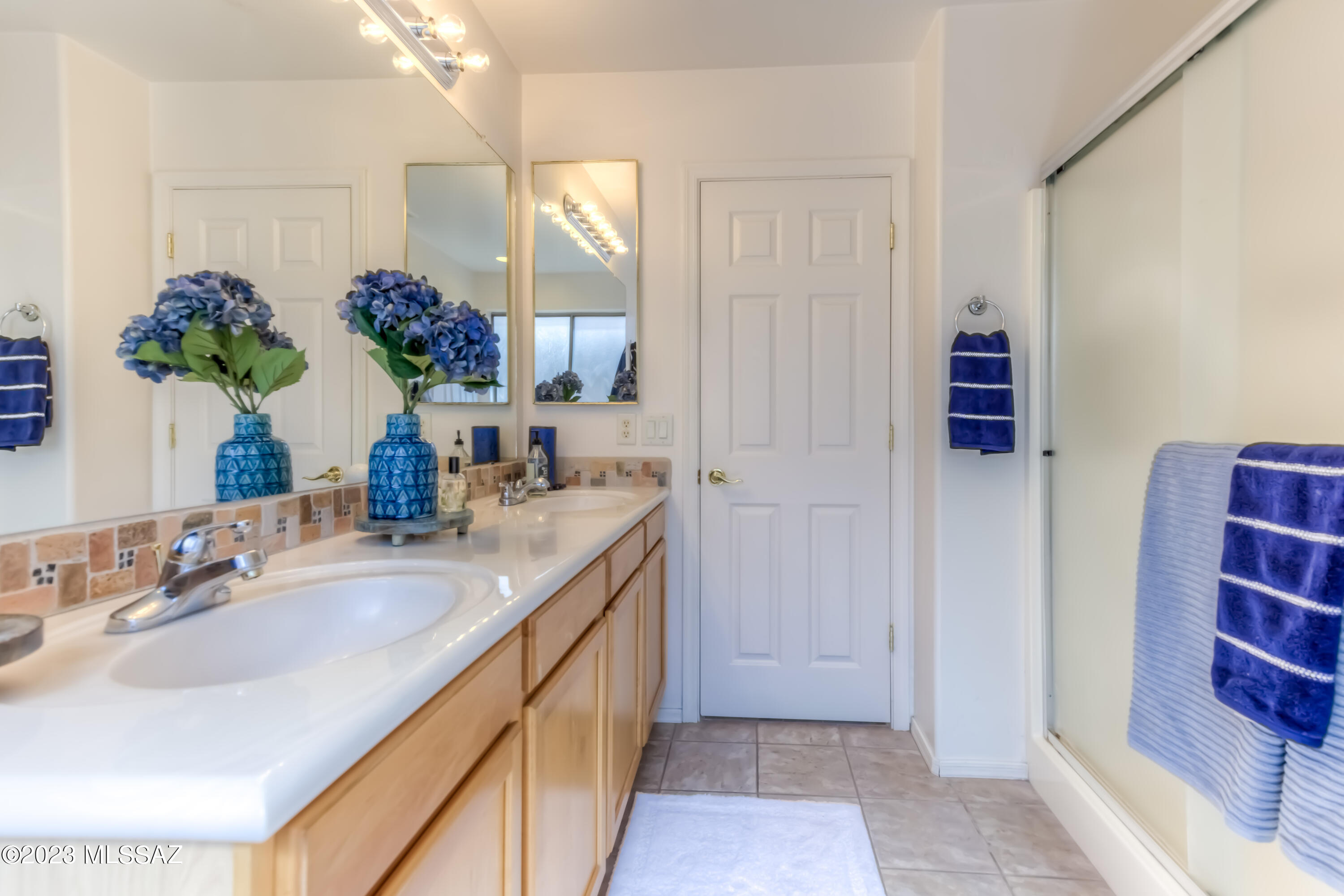 8497 East Bowline Road Tucson, AZ 85710 - Photo 10 of 20