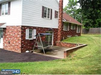 487 Godshall Road Souderton, PA 18964 - Photo 7 of 11 Exterior Back