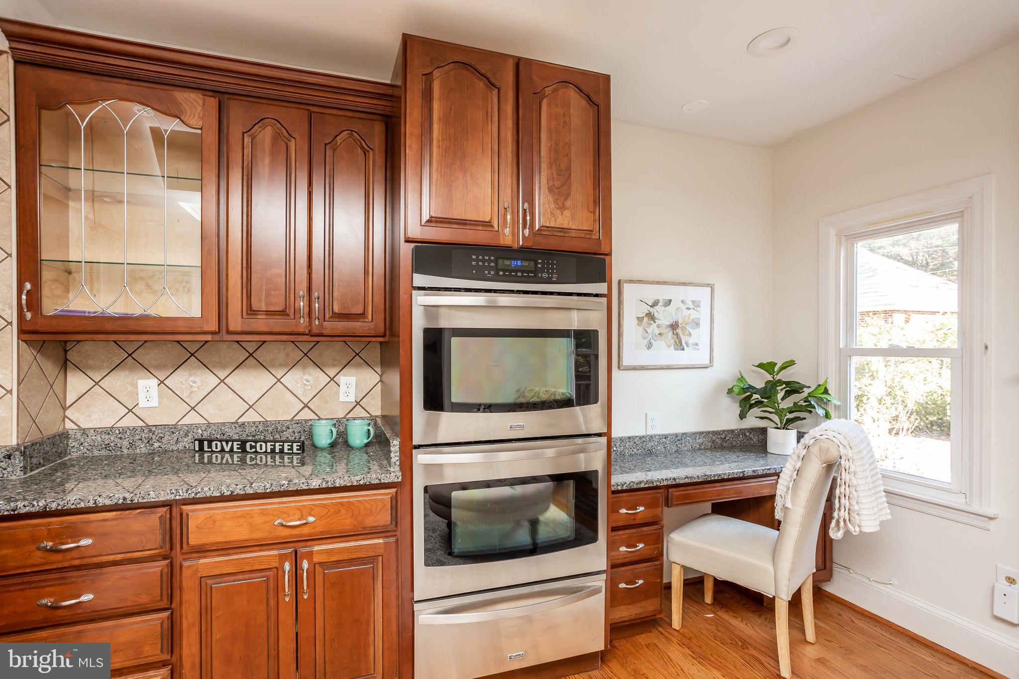 6105 Pinehurst Road Baltimore, MD 21212 - Photo 17 of 51