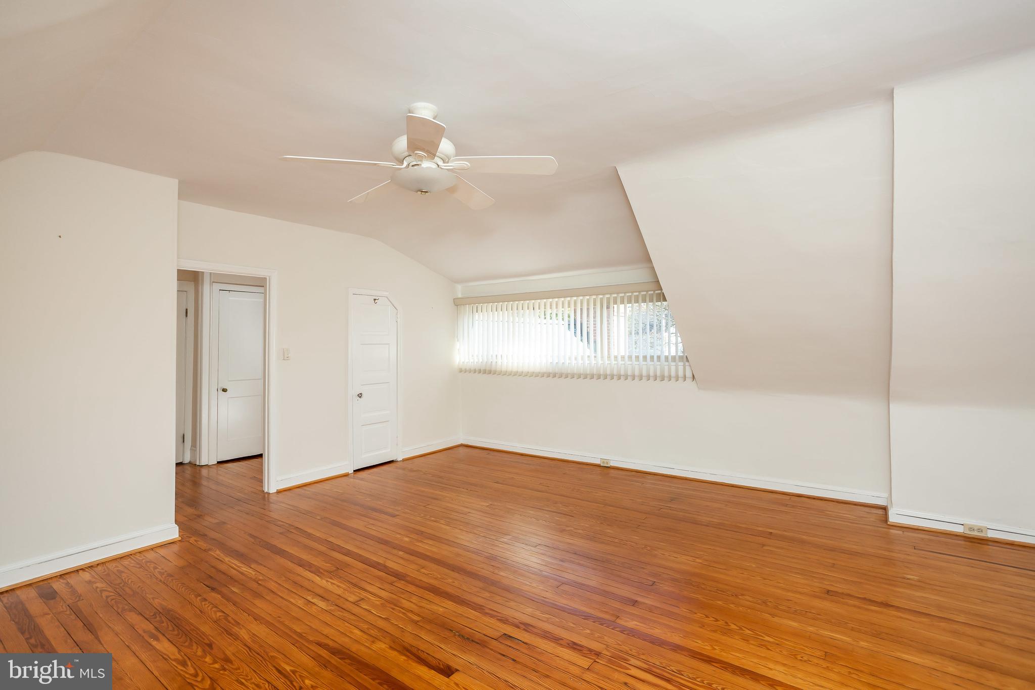 6105 Pinehurst Road Baltimore, MD 21212 - Photo 42 of 51