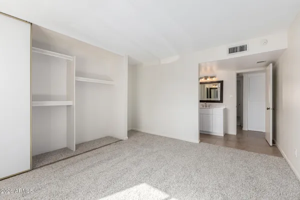 $244,990 | 1920 West Lindner Avenue, Unit 207, Mesa, AZ 85202