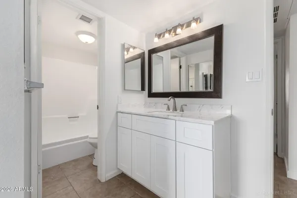 $244,990 | 1920 West Lindner Avenue, Unit 207, Mesa, AZ 85202