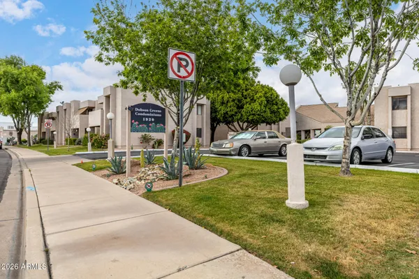 $244,990 | 1920 West Lindner Avenue, Unit 207, Mesa, AZ 85202