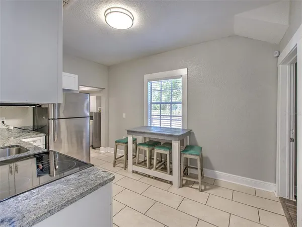 $1,900 | 728 East Hanlon Street, Tampa, FL 33604