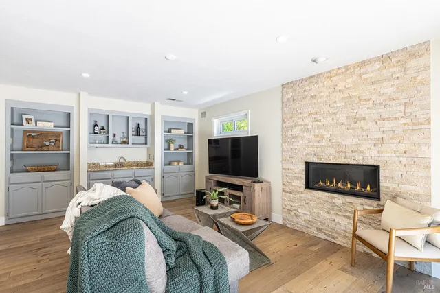 $1,575,000 | 1018 Oakmont Court, Napa, CA 94559