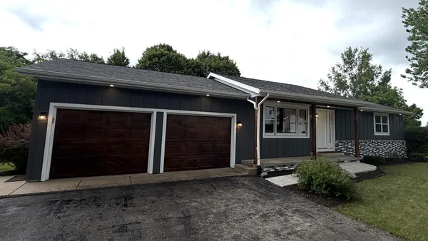 $469,900 | 189 McIntosh Road East, La Crescent, MN 55947