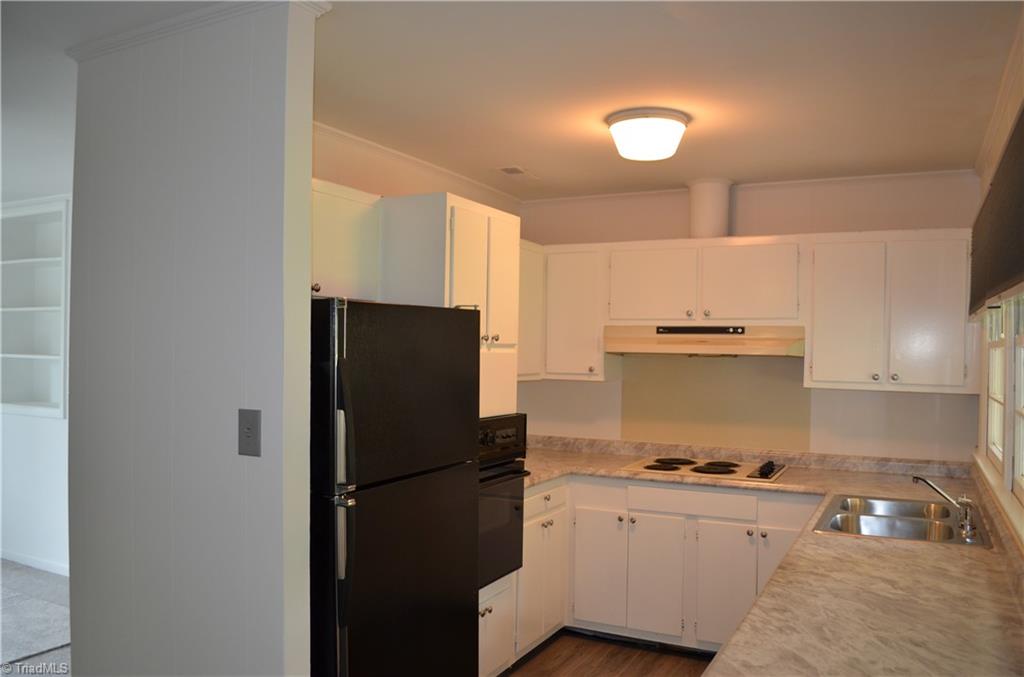 1702 Whitman Road Greensboro, NC 27405 - Photo 5 of 23 Gallery Image 5