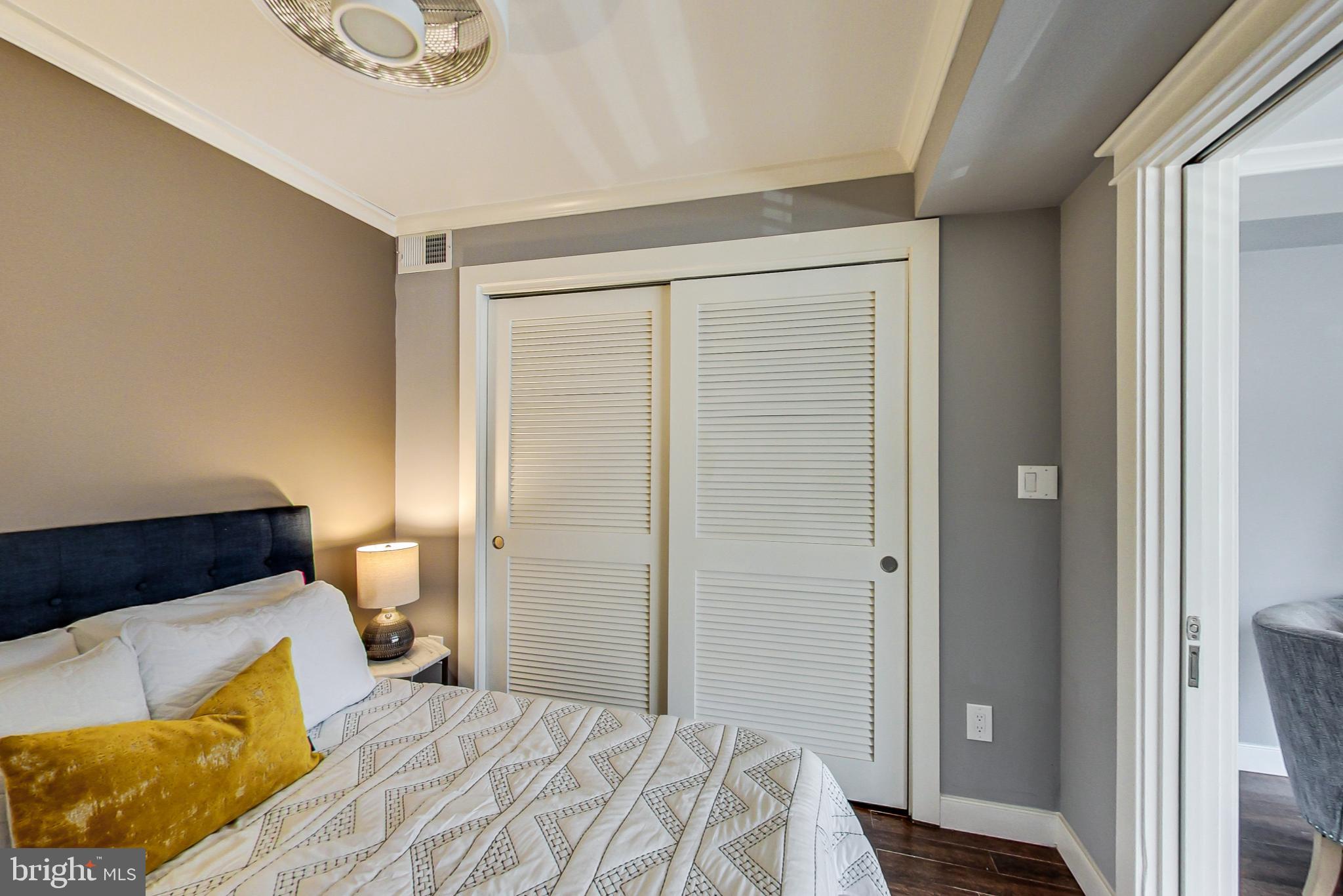 1512 R Street Northwest Washington, DC 20009 - Photo 54 of 62 Guest suite