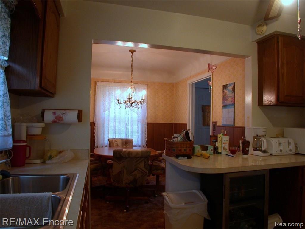 85 East Rutgers Avenue Pontiac, MI 48340 - Photo 32 of 48 DSCN6191.JPG
