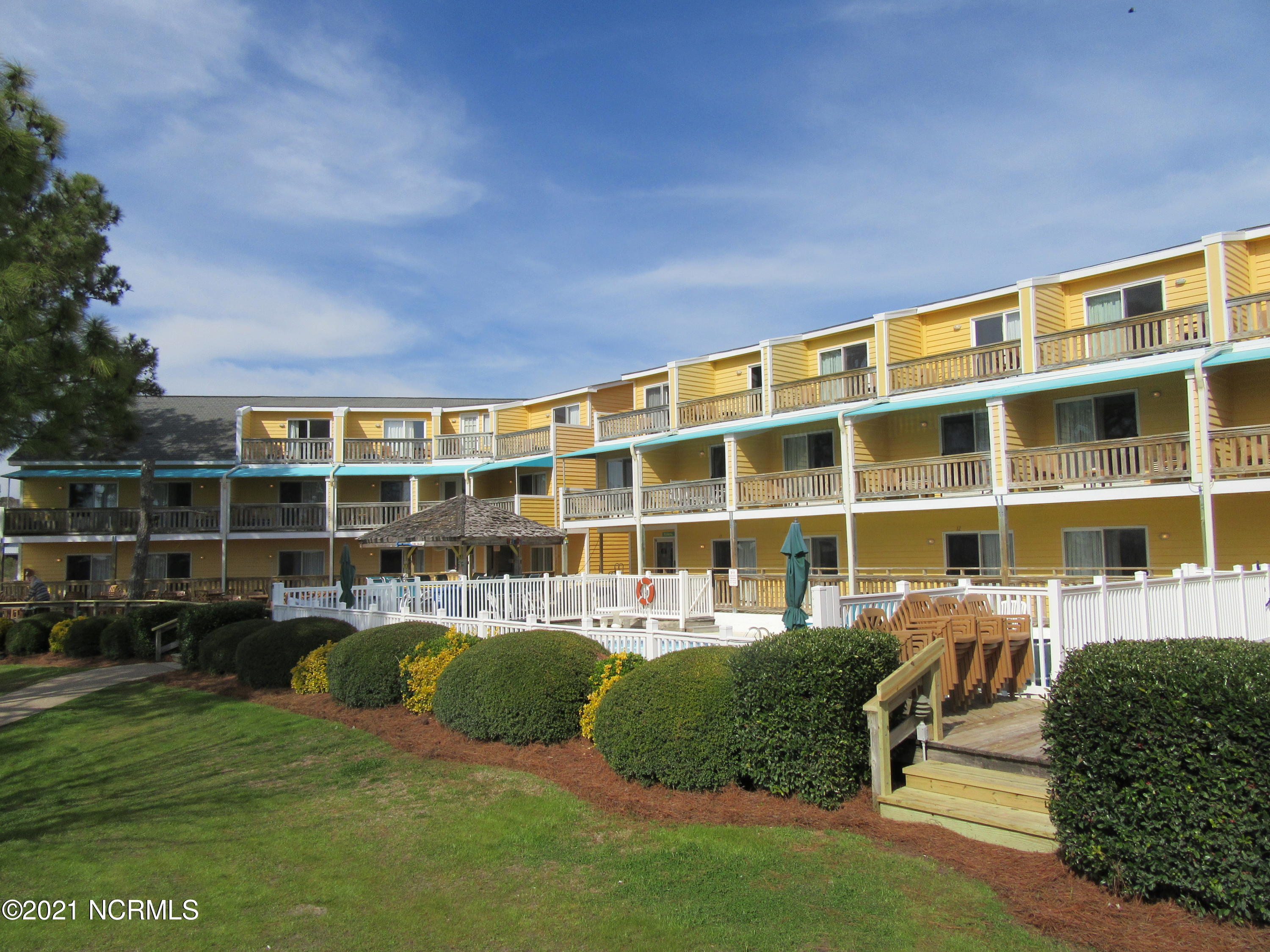32 Spinnaker Point Road South Oriental, NC 28571 - Photo 22 of 40 Oriental Marina Motel