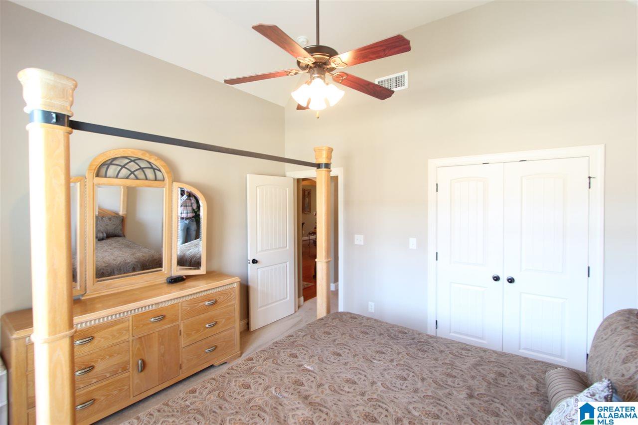 412 Heathersage Road Alabaster, AL 35114 - Photo 23 of 34