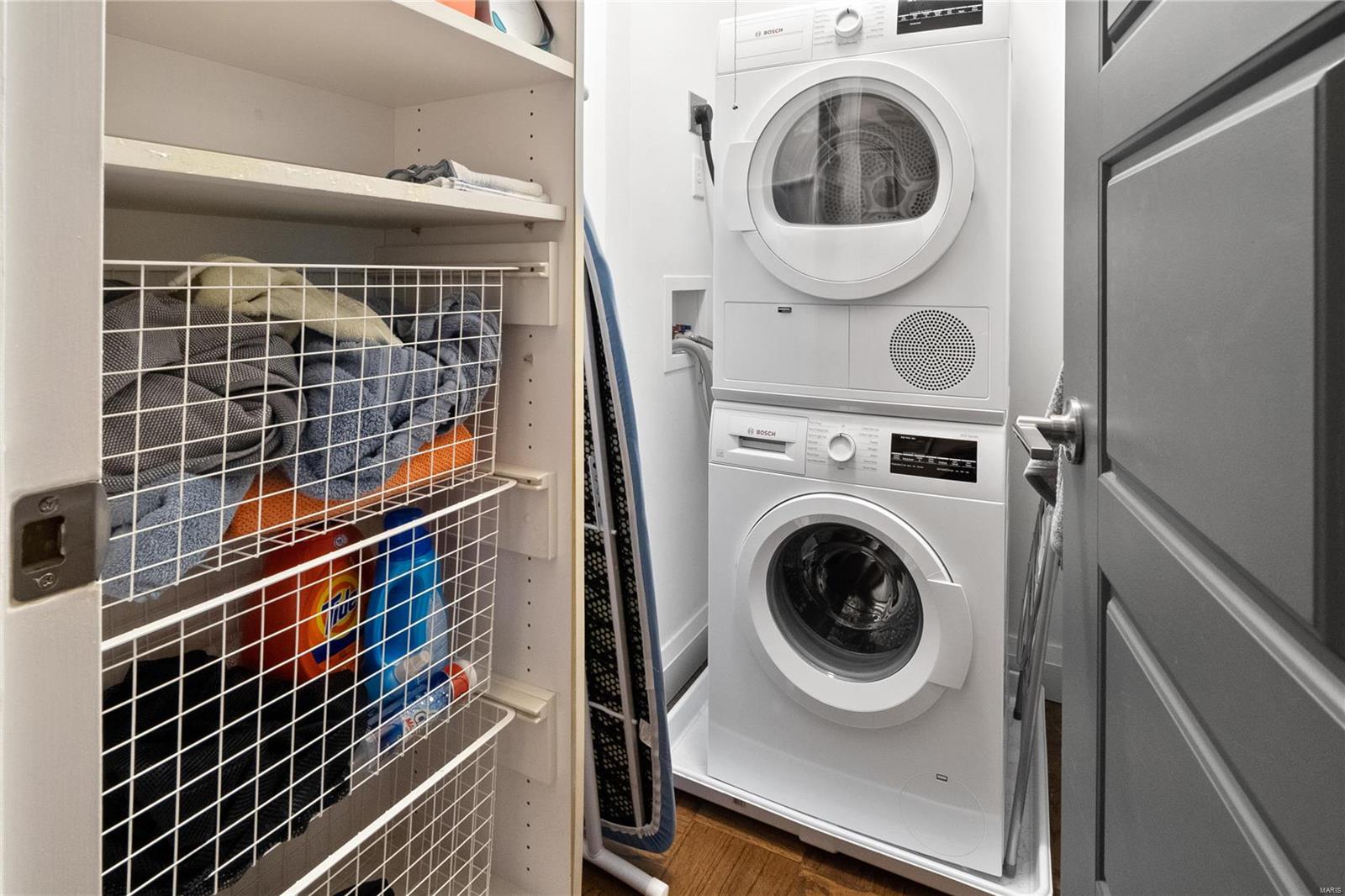 900 South Hanley Road, Unit 9B St. Louis, MO 63105 - Photo 18 of 31