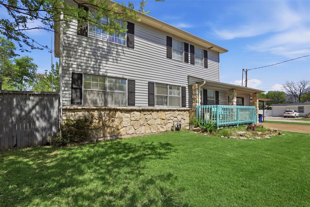 500 West Rucker Street Granbury, TX 76048 - Photo 2 of 35
