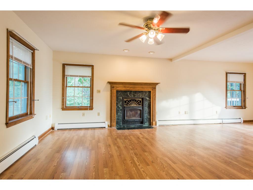 29 Ring Road Chichester, NH 03258 - Photo 5 of 36