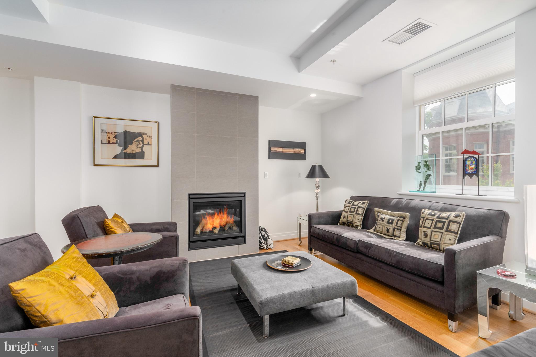 3052 R Street Northwest, Unit 306 Washington, DC 20007 - Photo 7 of 38