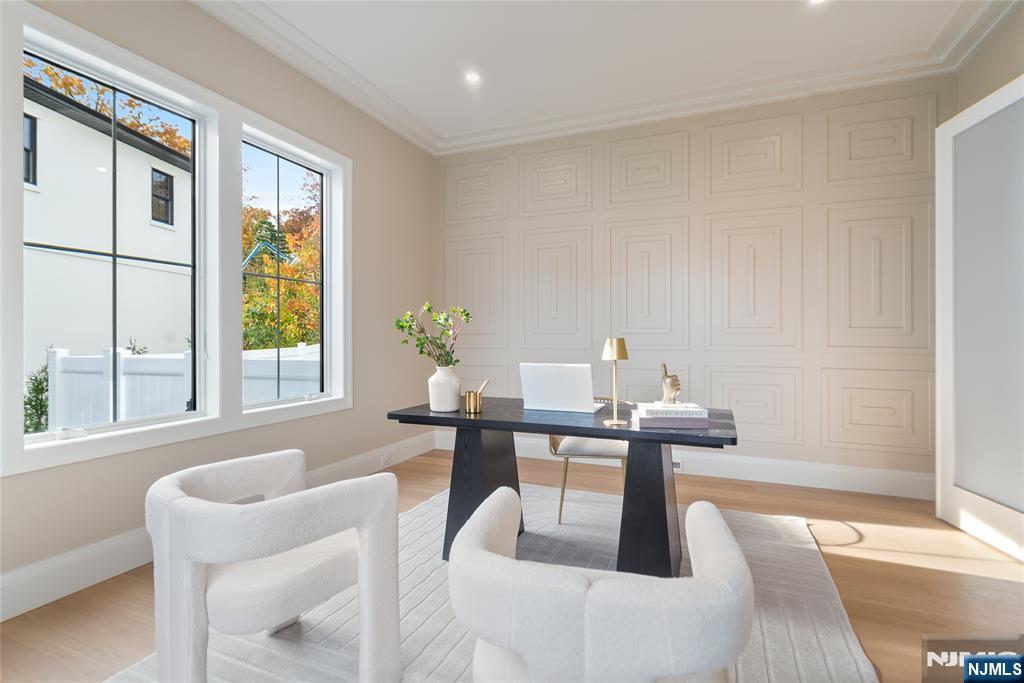 333 Harrison Street Paramus, NJ 07652 - Photo 9 of 50