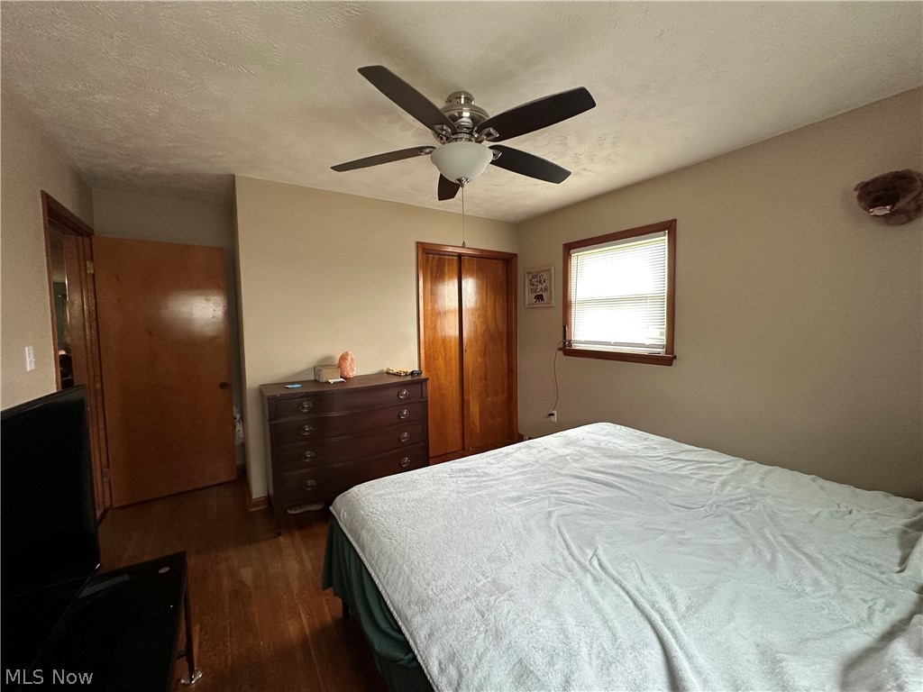 61900 Fairview Road Barnesville, OH 43713 - Photo 10 of 32 Primary bedroom