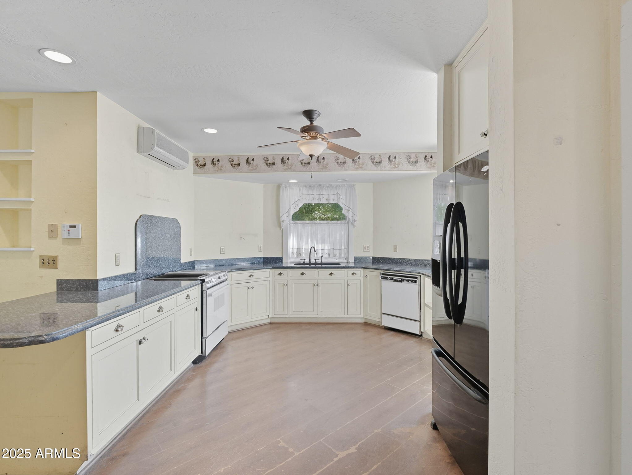 2353 East Brown Road Mesa, AZ 85213 - Photo 29 of 86 22-web-or-mls-Brown -22