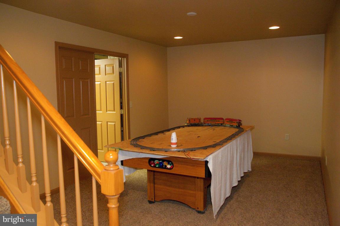 325 West Girl Scout Road Stevens, PA 17578 - Photo 27 of 48 Gallery Image 27