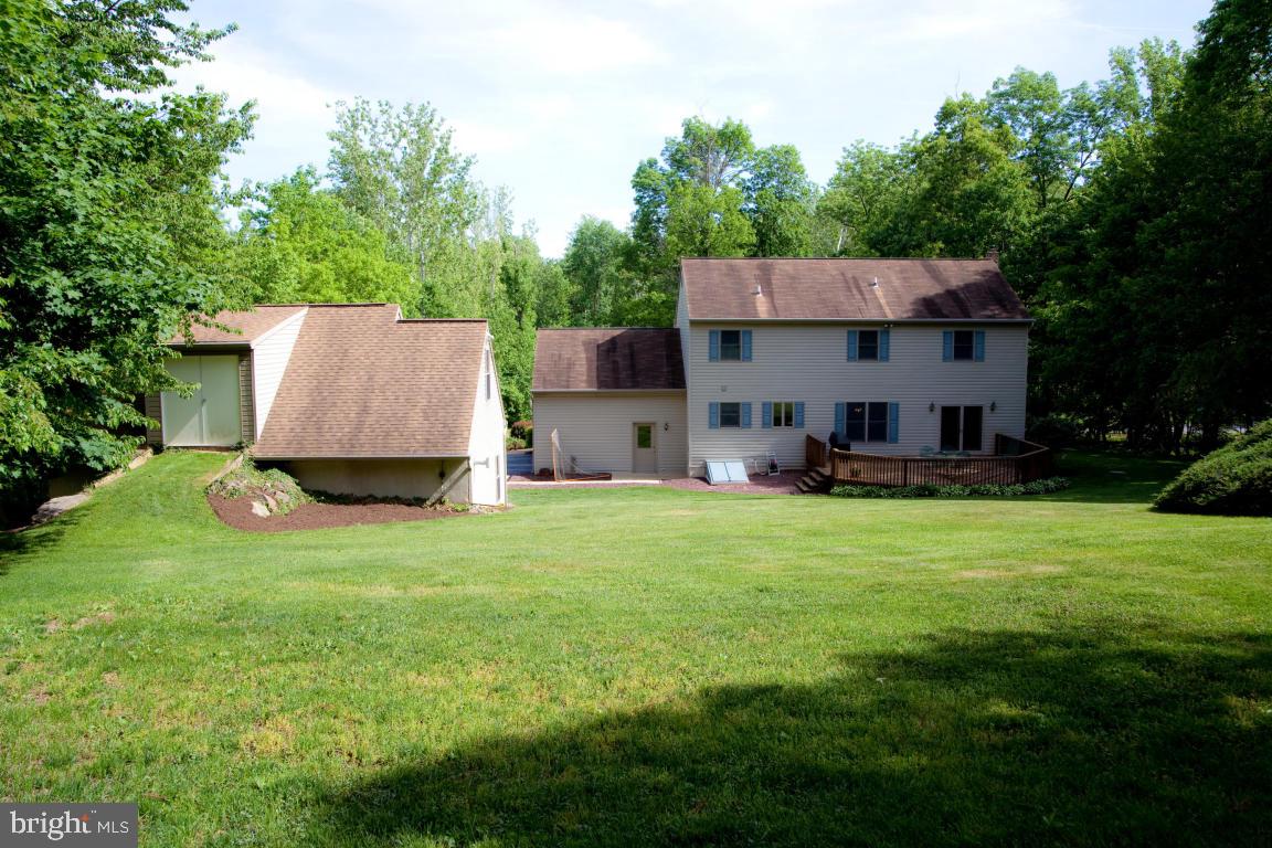 325 West Girl Scout Road Stevens, PA 17578 - Photo 5 of 48 Gallery Image 5