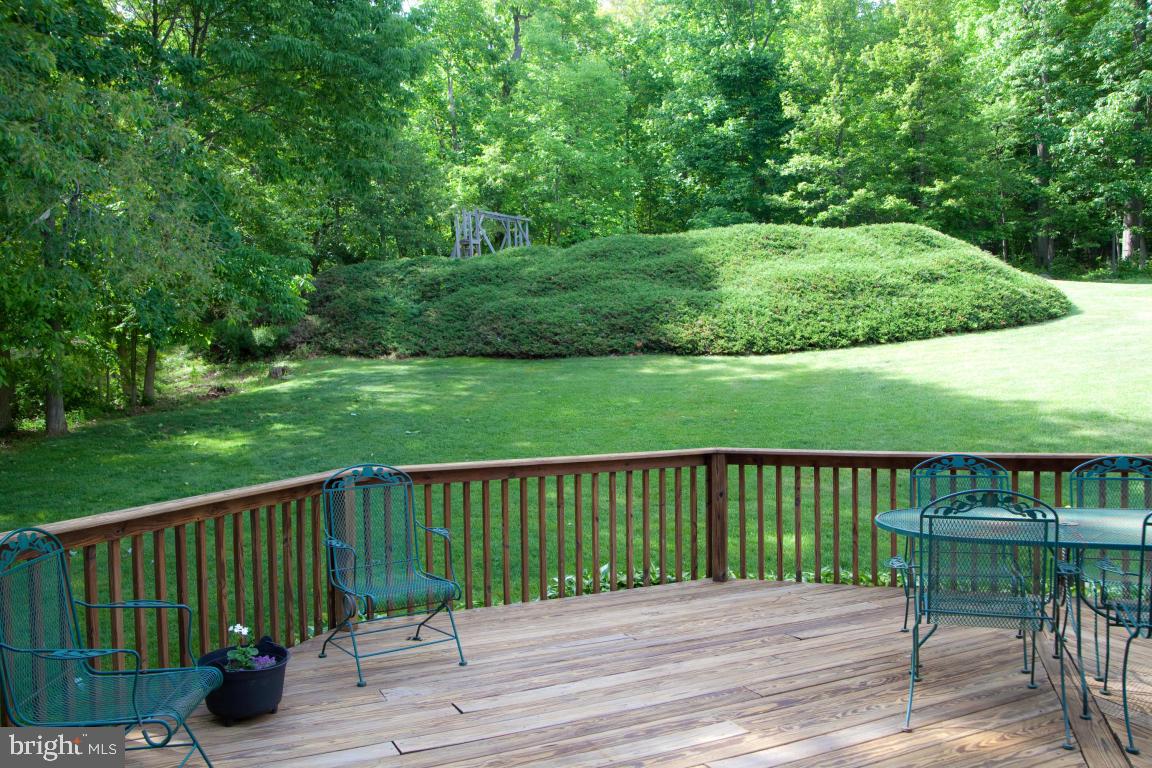 325 West Girl Scout Road Stevens, PA 17578 - Photo 8 of 48 Gallery Image 8