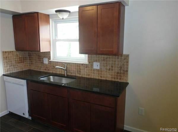 5901 Washington Street Romulus, MI 48174 - Photo 4 of 7