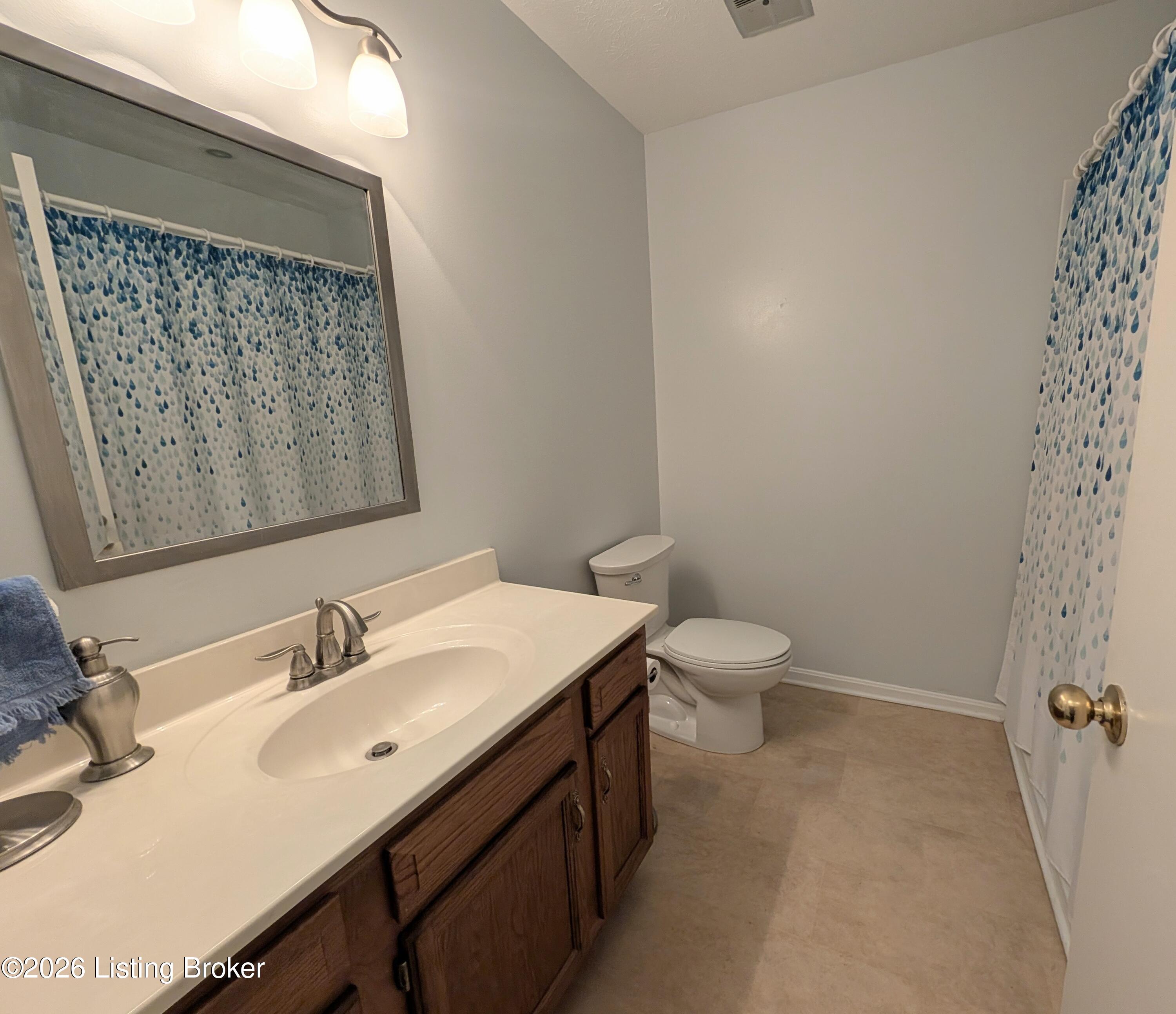 2003 Millgate Road Louisville, KY 40223 - Photo 16 of 28 Full Bath #2