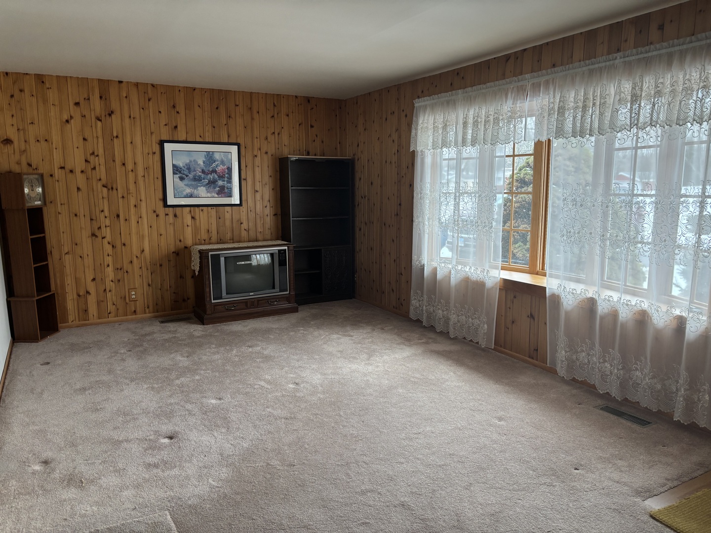71 227th Place Steger, IL 60475 - Photo 2 of 13 Gallery Image 2