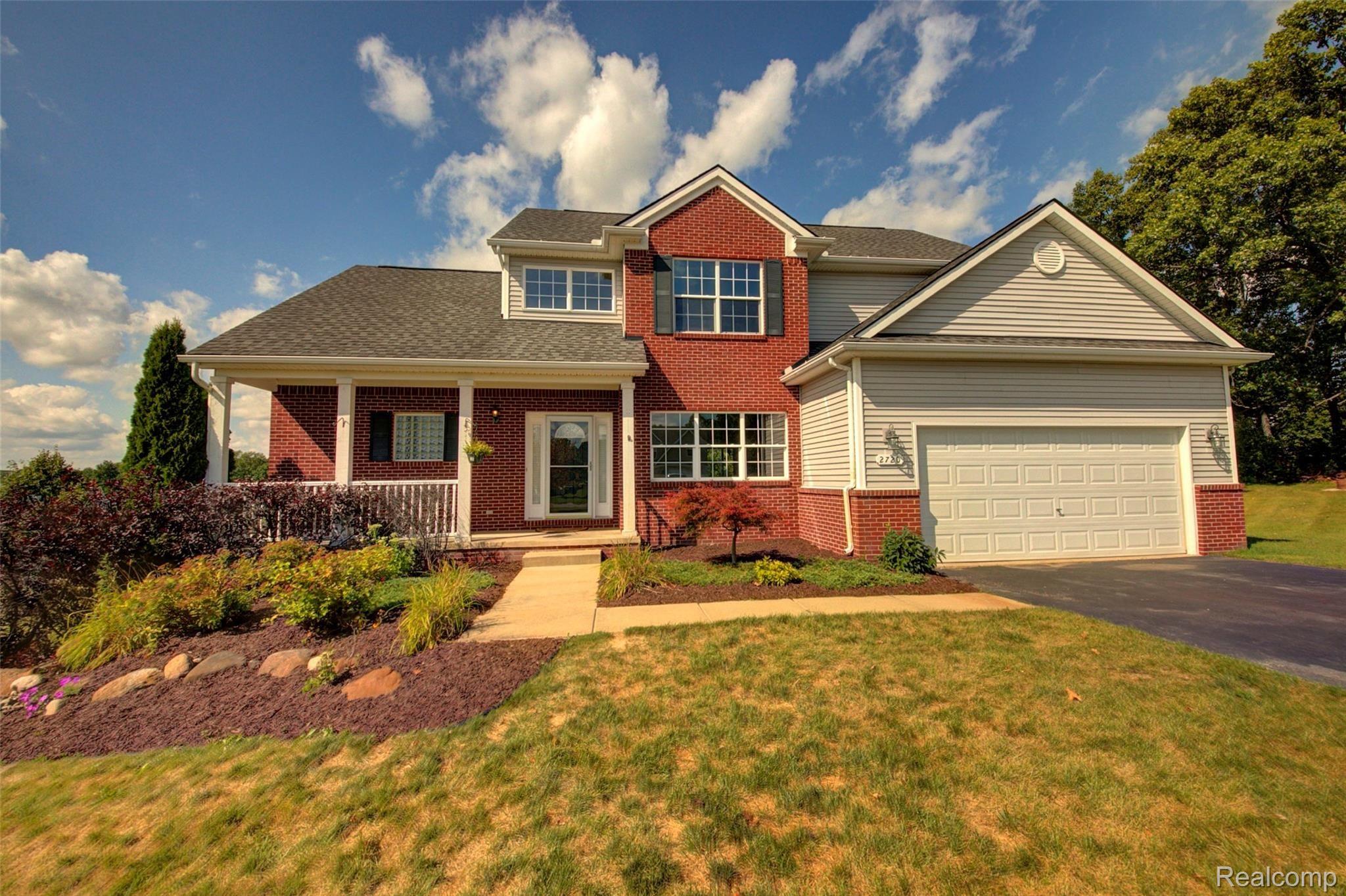 2720 Clivedon Road Howell, MI 48843 - Photo 48 of 50 930A6547_8_9.jpg