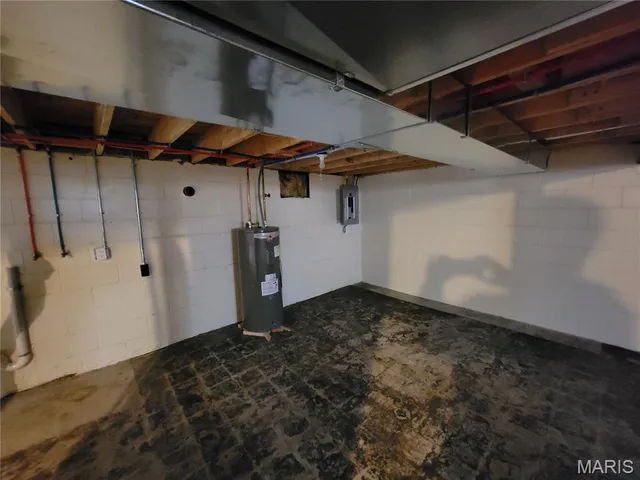 $1,600 | 222 South Barat Avenue, Ferguson, MO 63135