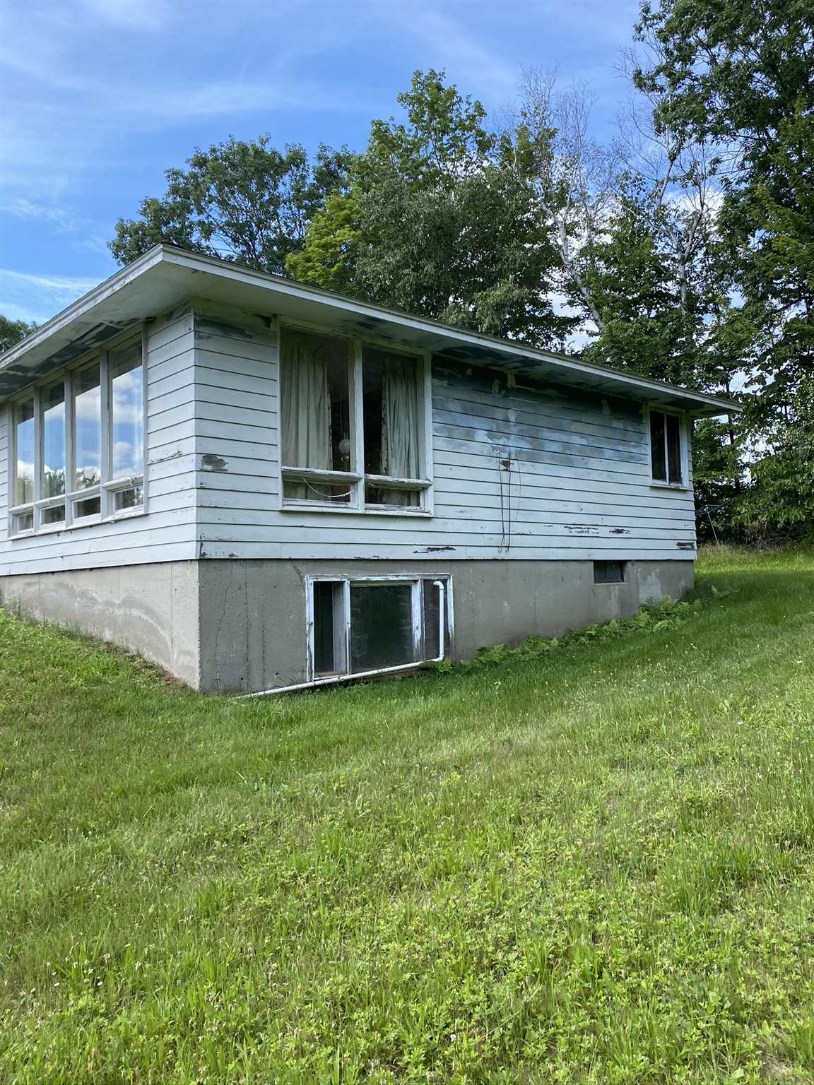 286 Hackleboro Road Canterbury, NH 03224 - Photo 5 of 9 Gallery Image 5