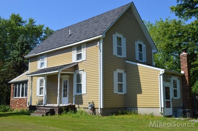 9010 Short Cut Road Fair Haven, MI 48023 - Photo 1 of 28 31202692.JPG