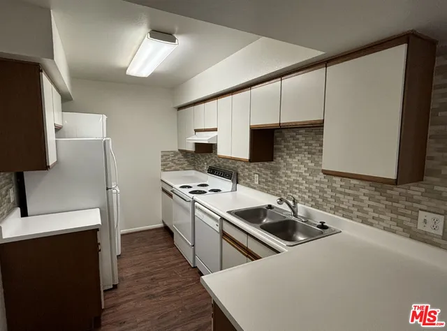 $1,825 | 351 North Hermosa Drive, Unit 4A1, Palm Springs, CA 92262