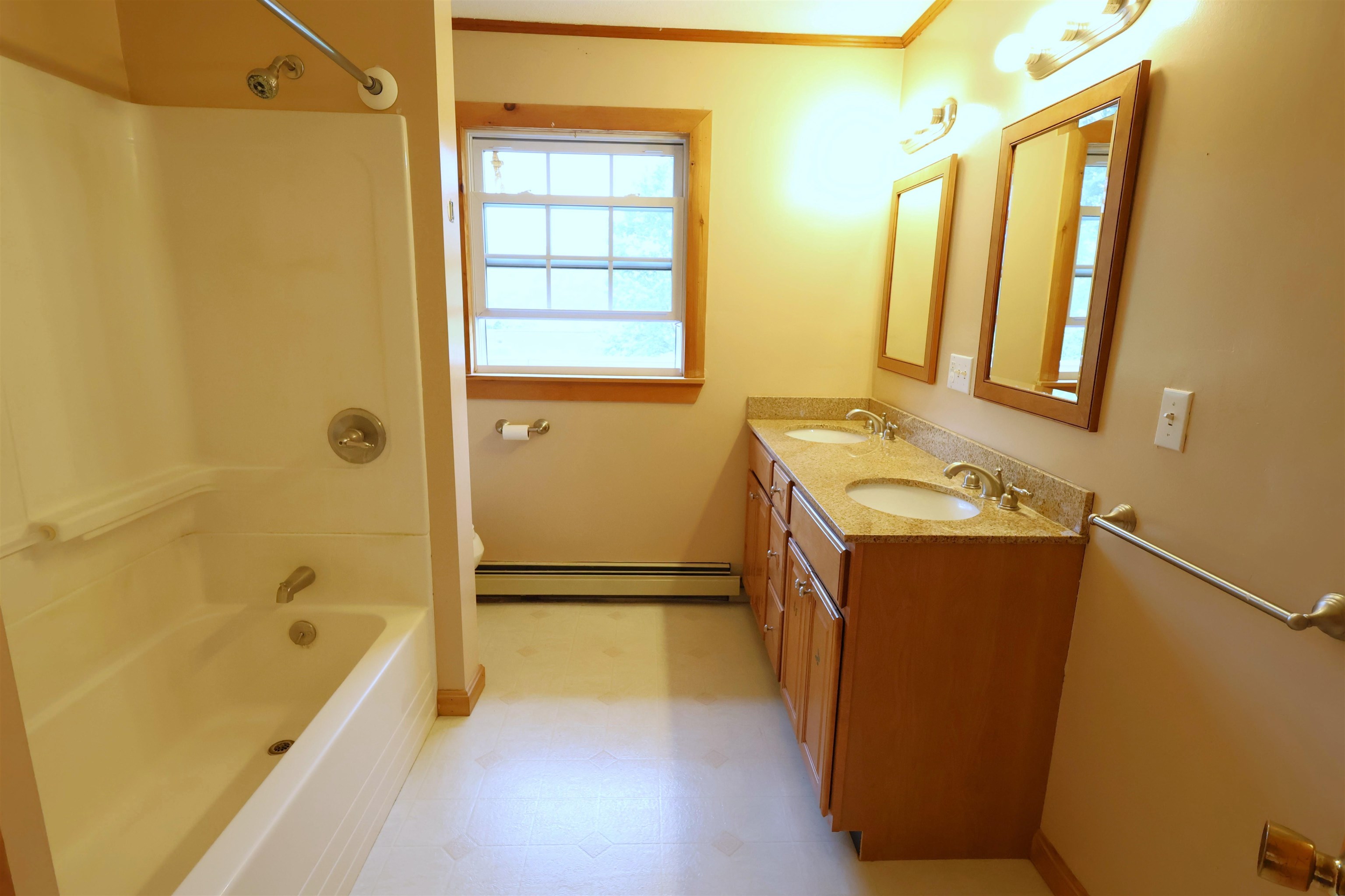 177 Hillridge Road Hartford, VT 05001 - Photo 21 of 31 Gallery Image 21
