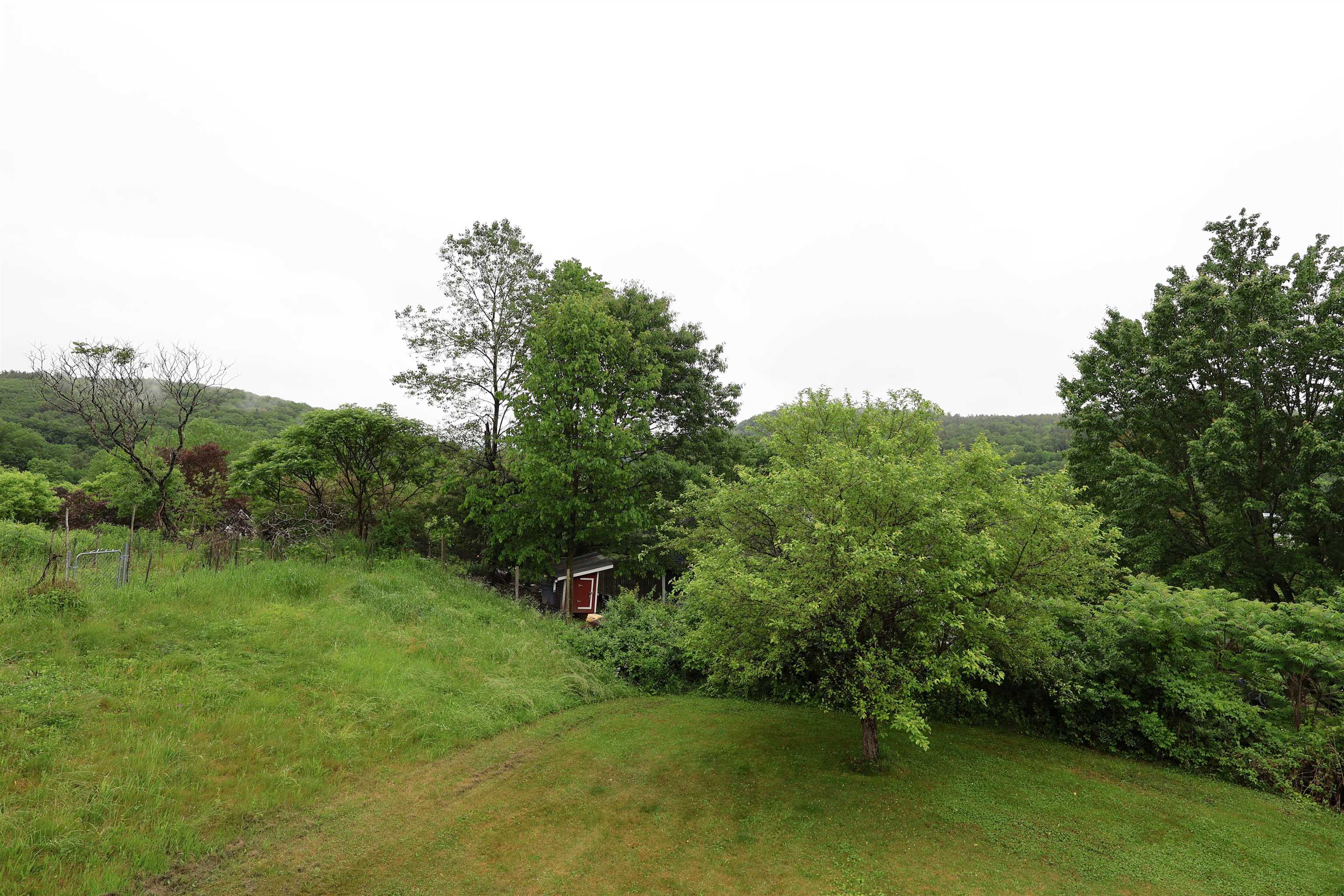 177 Hillridge Road Hartford, VT 05001 - Photo 9 of 31 Gallery Image 9