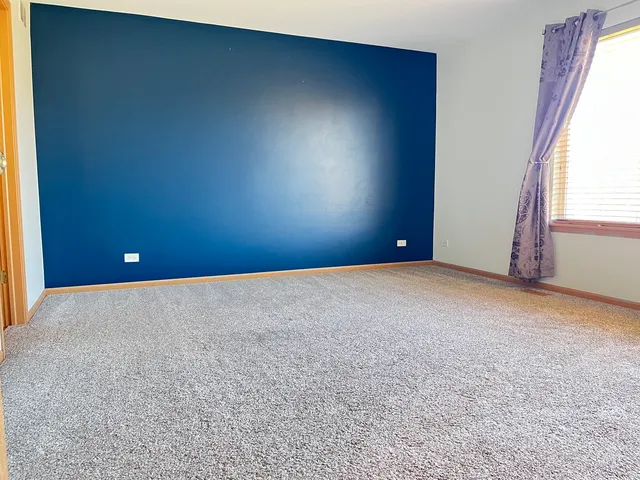 $3,200 | 2289 Grand Pointe Trail, Aurora, IL 60503