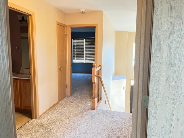 $3,200 | 2289 Grand Pointe Trail, Aurora, IL 60503