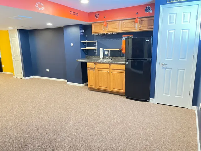 $3,200 | 2289 Grand Pointe Trail, Aurora, IL 60503