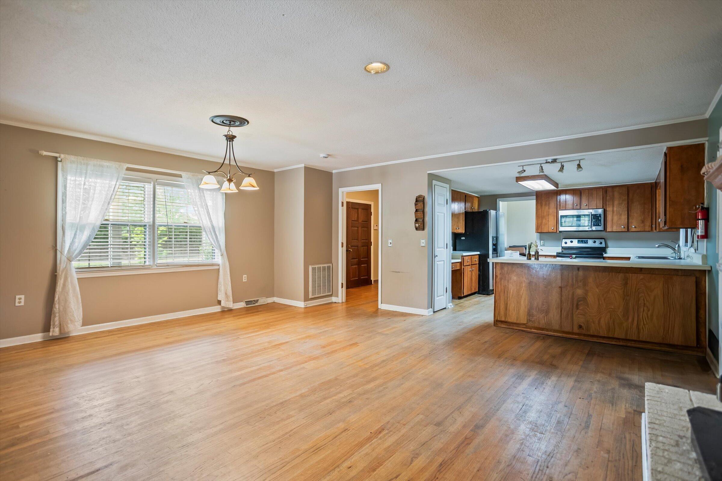 2548 Ramblewood Road Aiken, SC 29803 - Photo 10 of 35 08-4G7A5196