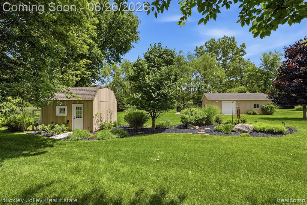 6132 Lange Road Howell, MI 48843 - Photo 37 of 50