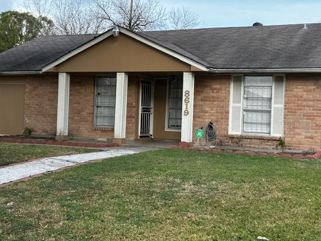 $350,000 | 8619 Leawood Boulevard, Houston, TX 77099